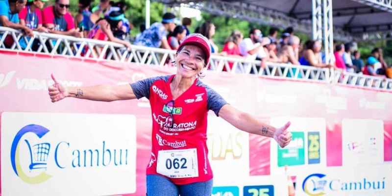 Cambuí Supermercados renova patrocínio com a Meia Maratona do Descobrimento e lança promoção imperdível.  