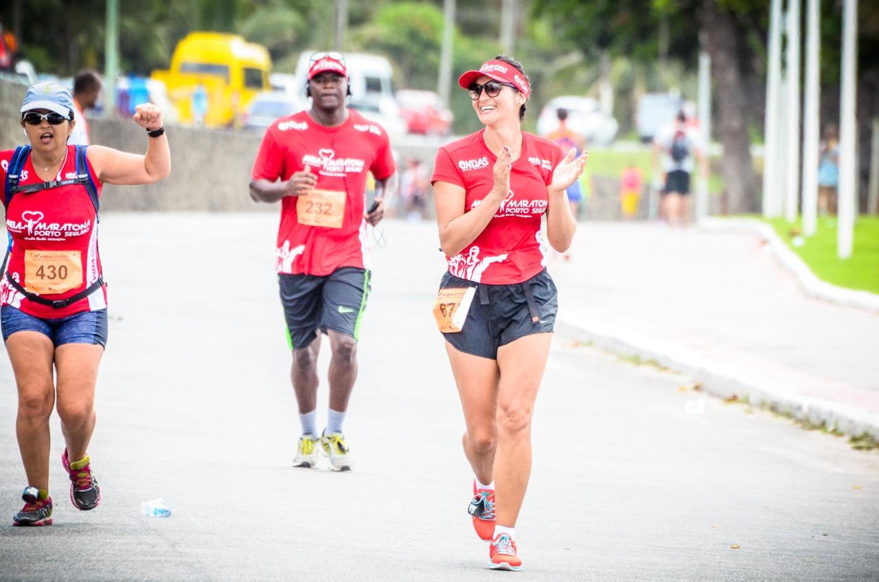 Troféus e medalhas da Meia Maratona do Descobrimento resgatam elementos históricos 